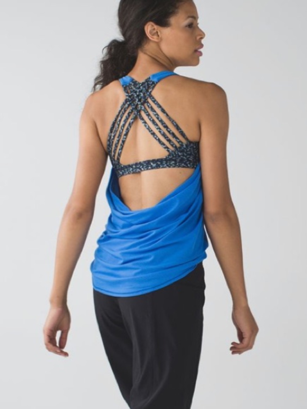 lululemon wild tank size 6